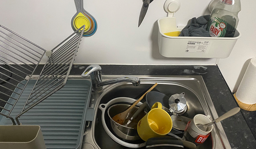 Leicester student kitchen sink before cleaning