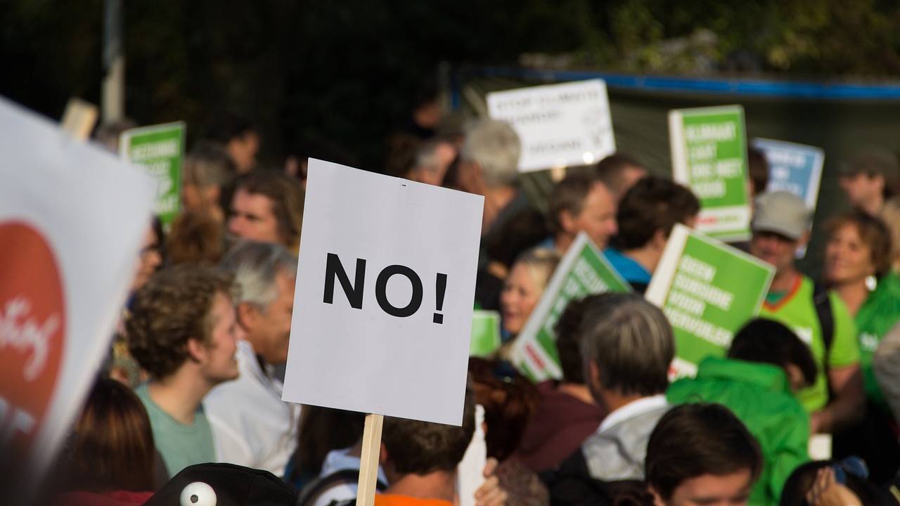 Loughborough Students at elections and voting against