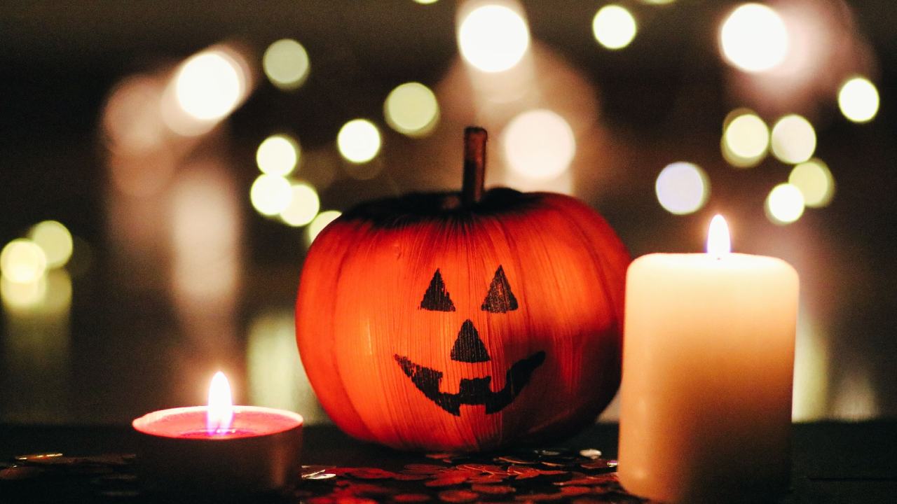 Students pumpkin vase lights for halloween