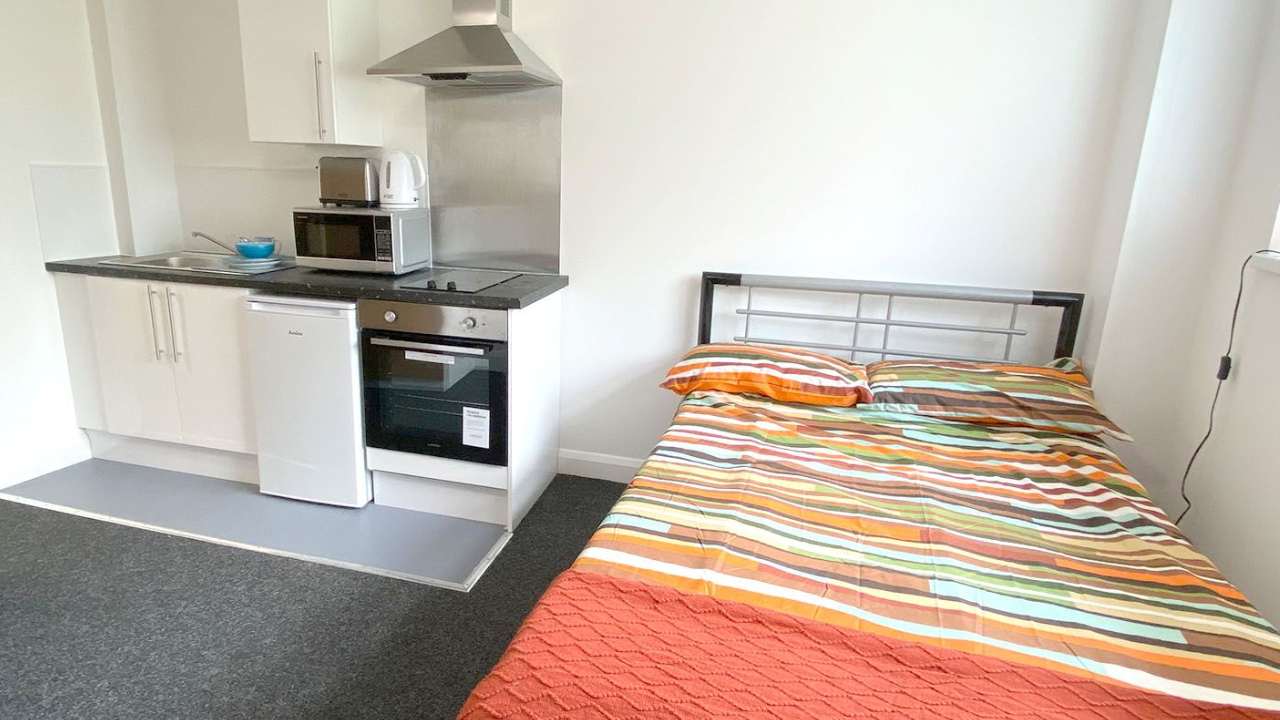 Students studio appartment at Student Beehive Leicester student accommodation