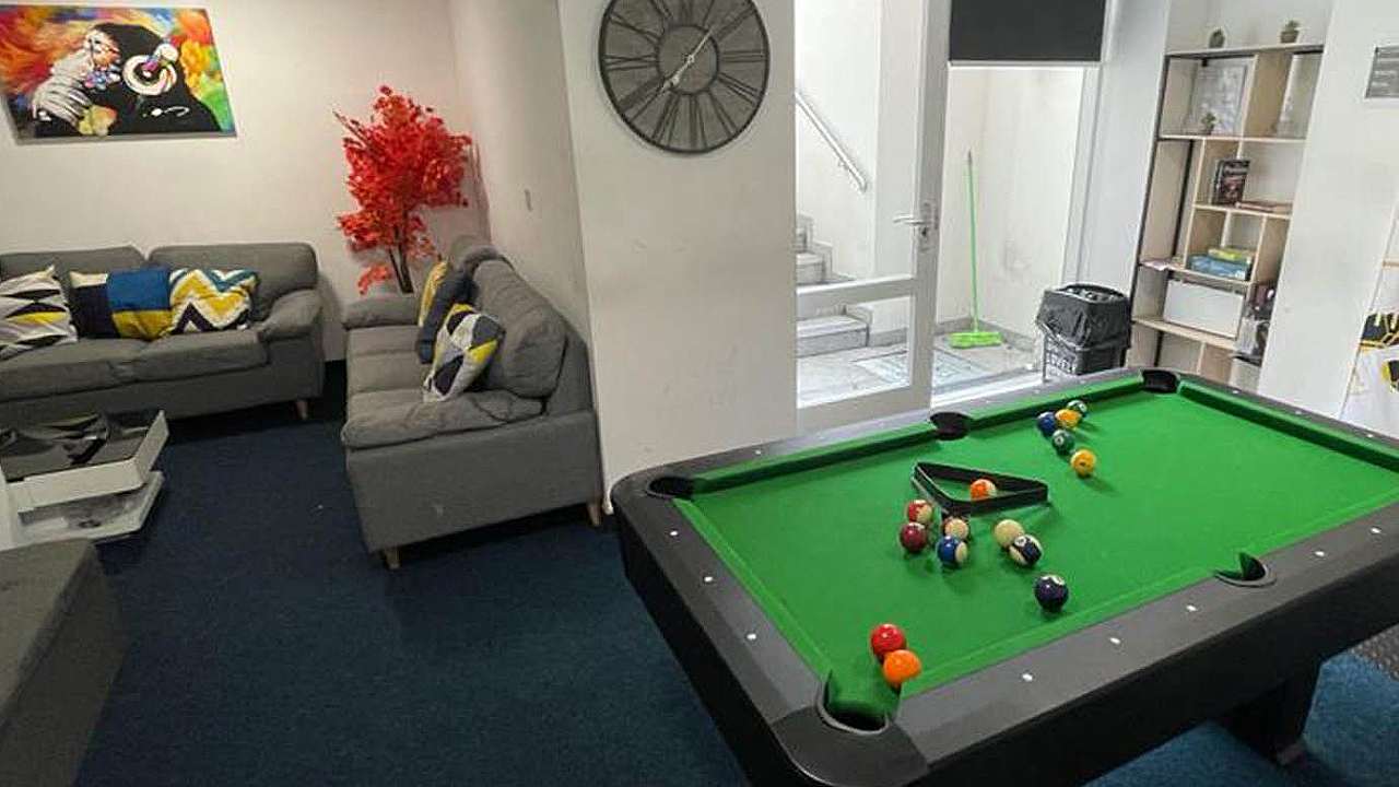 Students studio appartment at Student Beehive Salisbury Road