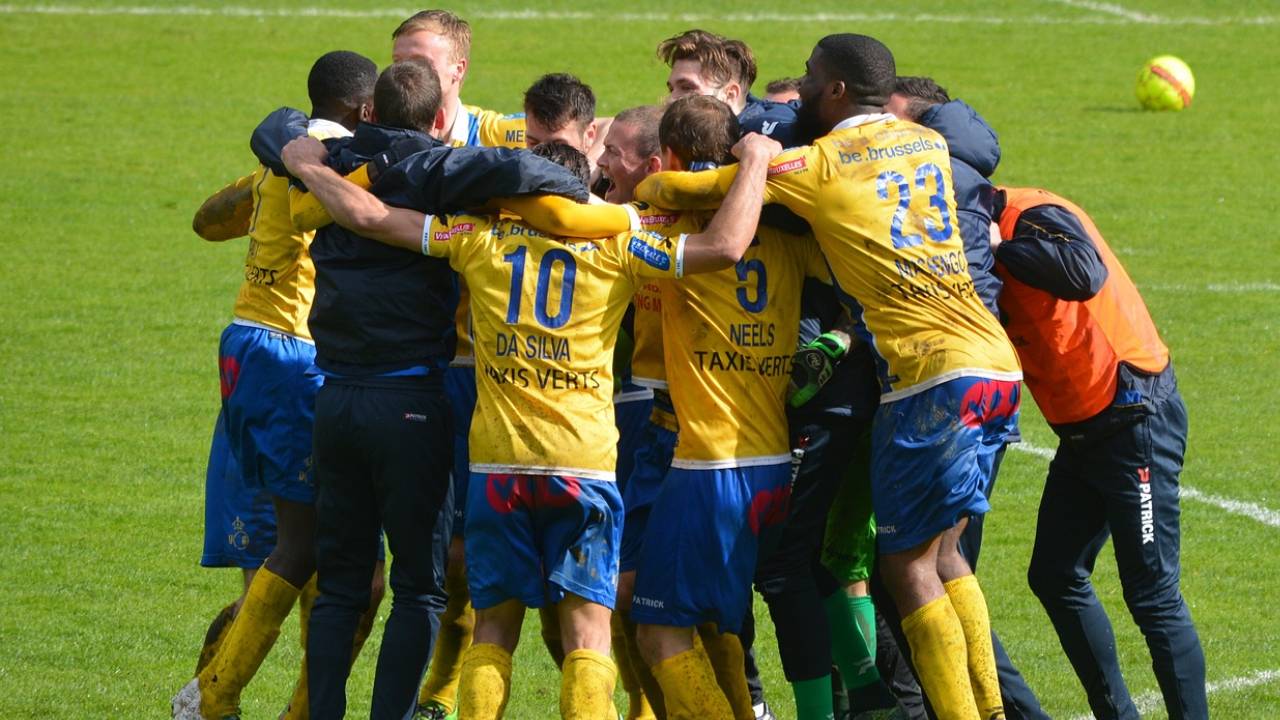 Loughborough students playing football