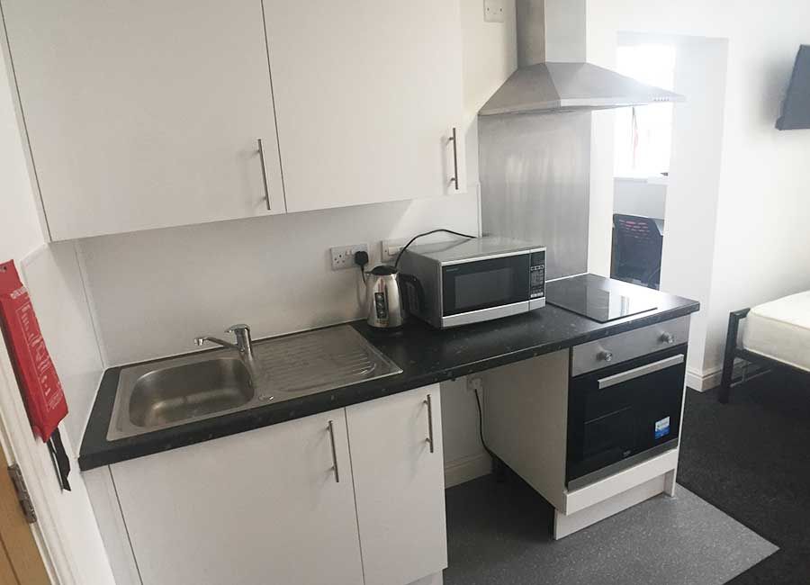 Loughborough Student Accommodation: Forest Rise: One Bed Flats - Fully fitted kitchen