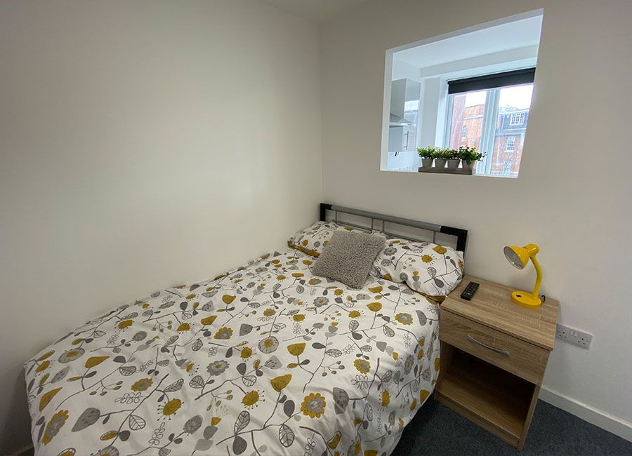 Renaissance House Loughborough Student Accommodation: One Bed Flats - Double bed for student comfort