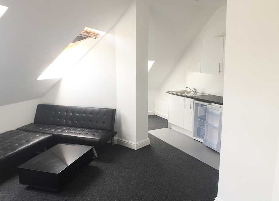 Forest Rise: Two Bed Flats - Student seating area