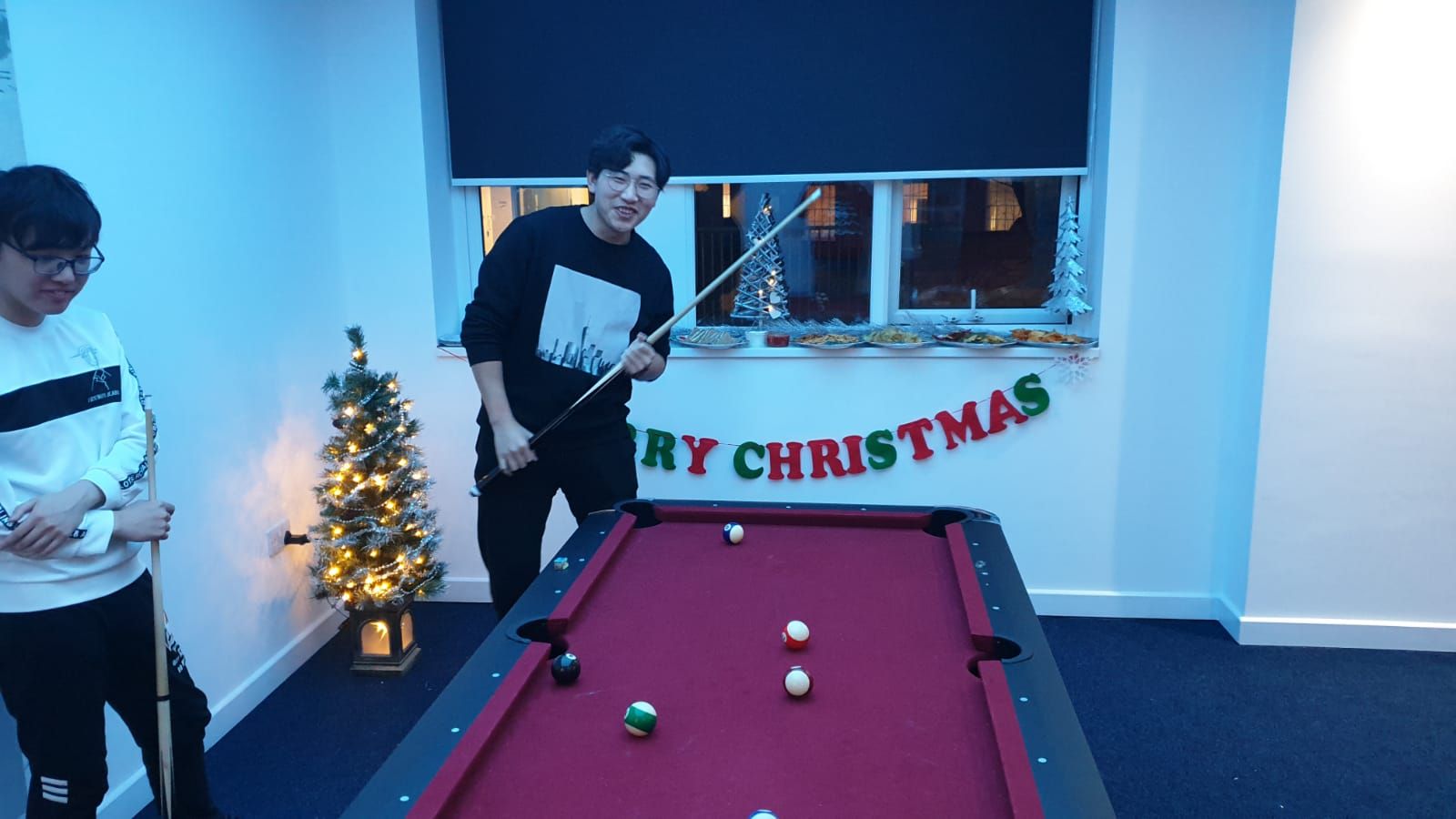 Leicester Student Beehive Xmas Party - Main Tv Room