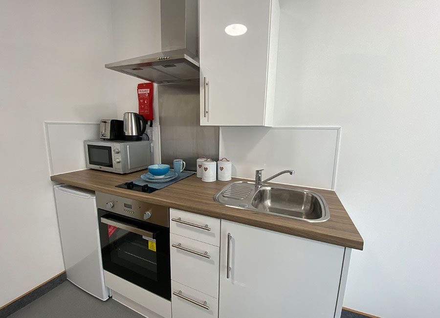 Salisbury Road Leicester Student Accommodation - One Bedroom Flat - full size kitchen