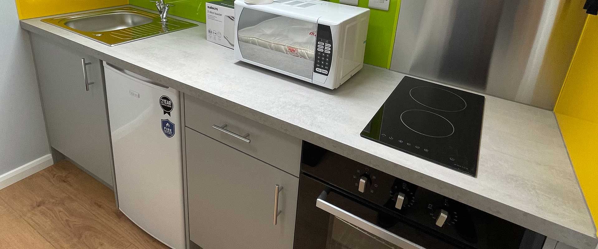 Kingfisher Halls Loughborough student accommodation - Come to a new home with all essential appliances included