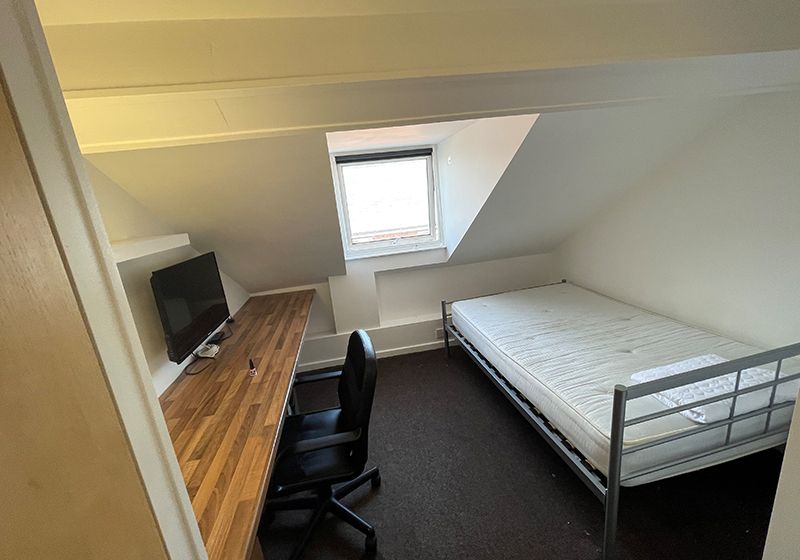 Loughborough Student Accommodation - The Student Block: Ensuite Rooms